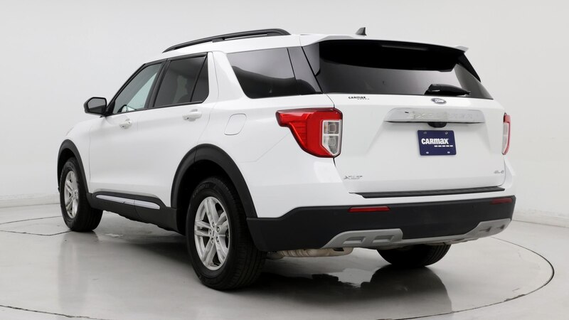 2023 Ford Explorer XLT 2