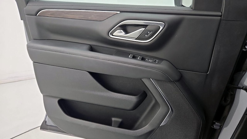 2022 Chevrolet Tahoe LS 12