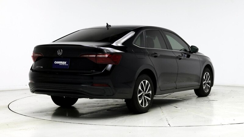 2024 Volkswagen Jetta S 8