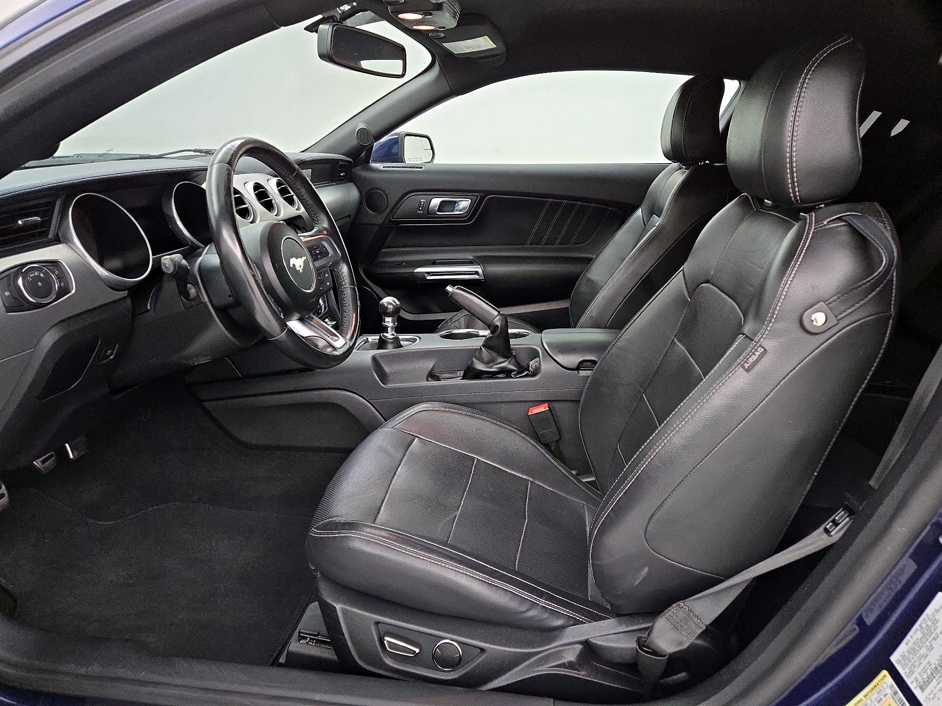 Thumbnail: 2019 Ford Mustang - 11