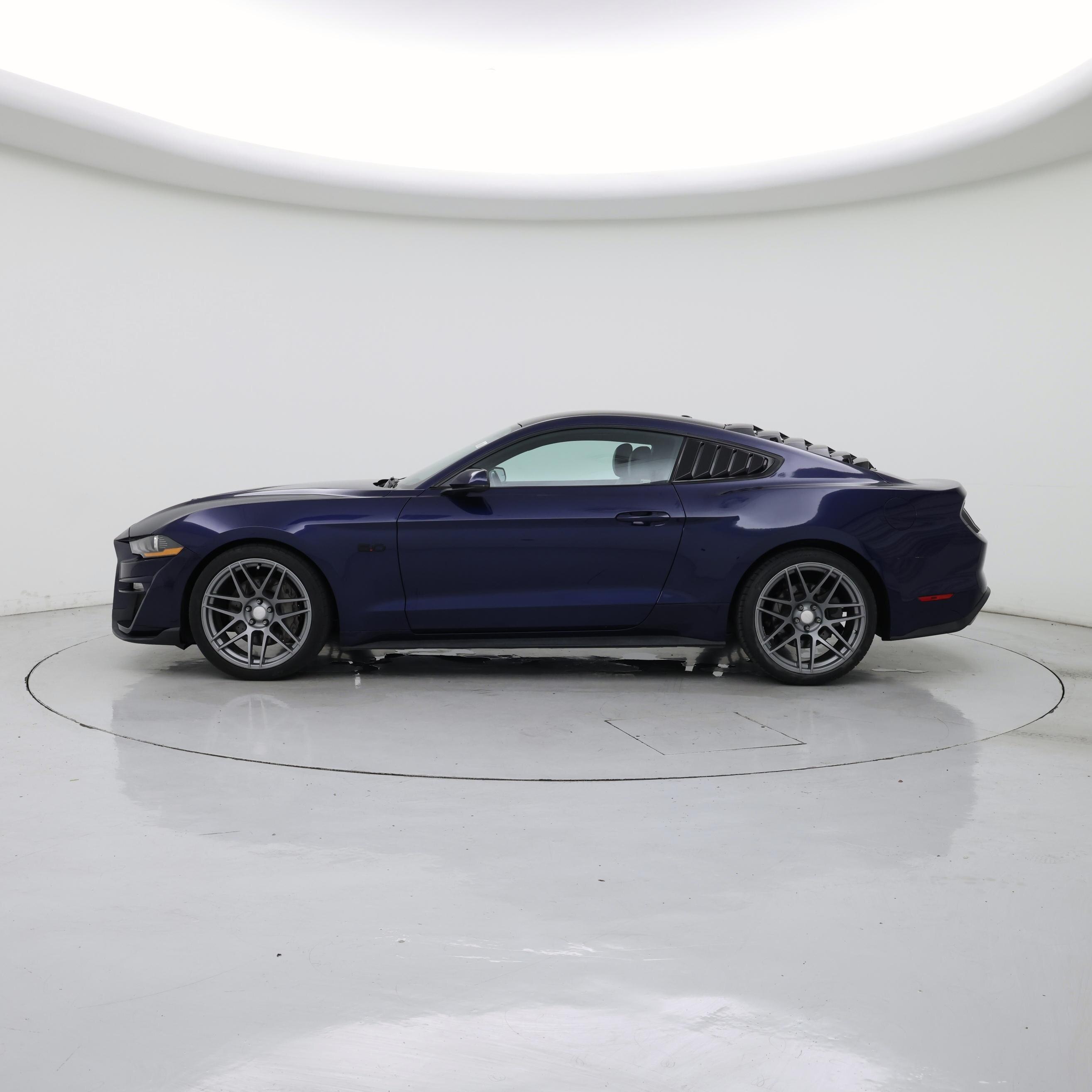 Thumbnail: 2019 Ford Mustang - 3