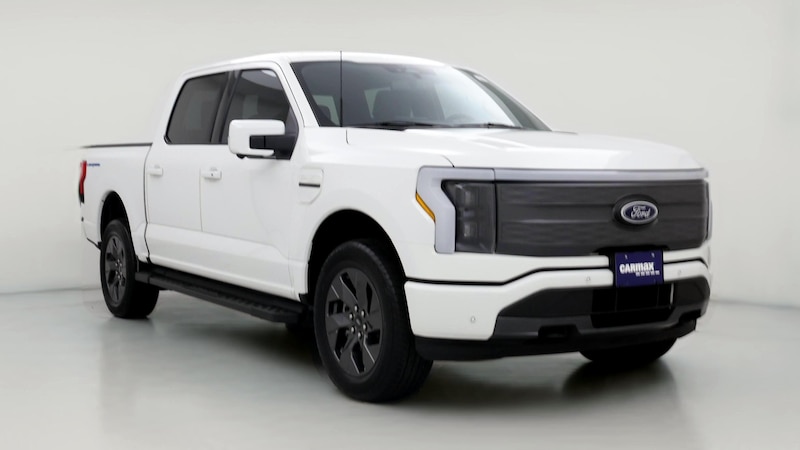 2023 Ford F-150 Lightning Lariat Hero Image