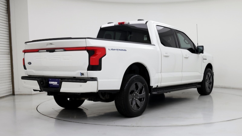 2023 Ford F-150 Lightning Lariat 8