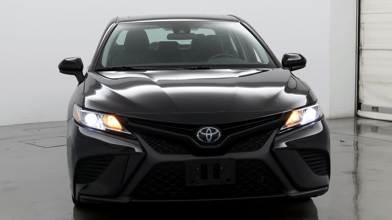 2020 Toyota Camry SE 5