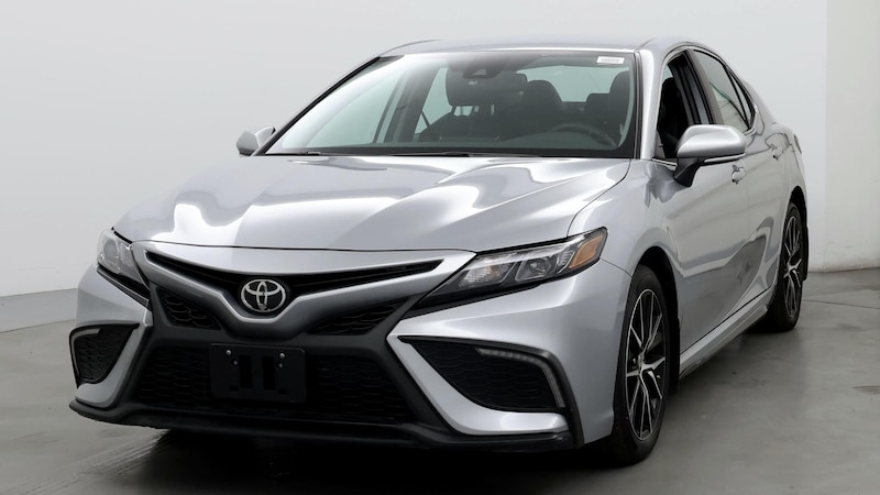 2024 Toyota Camry SE 4