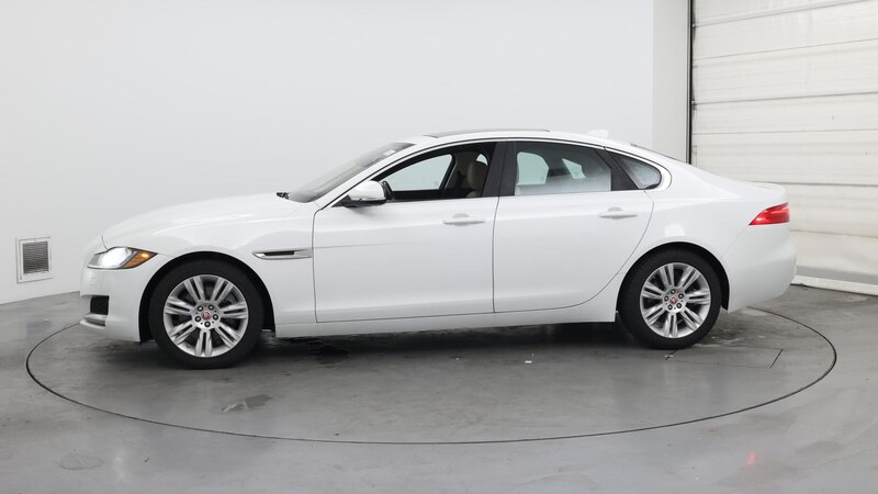 2016 Jaguar XF Premium 3