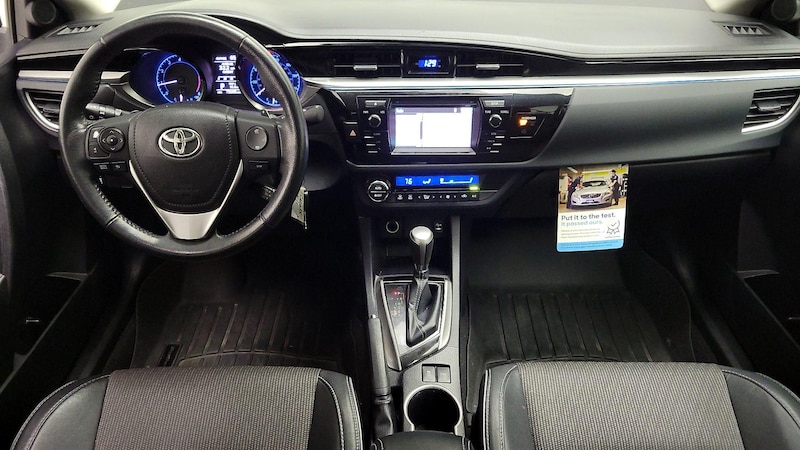 2014 Toyota Corolla S 9