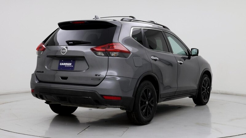 2018 Nissan Rogue SV 8