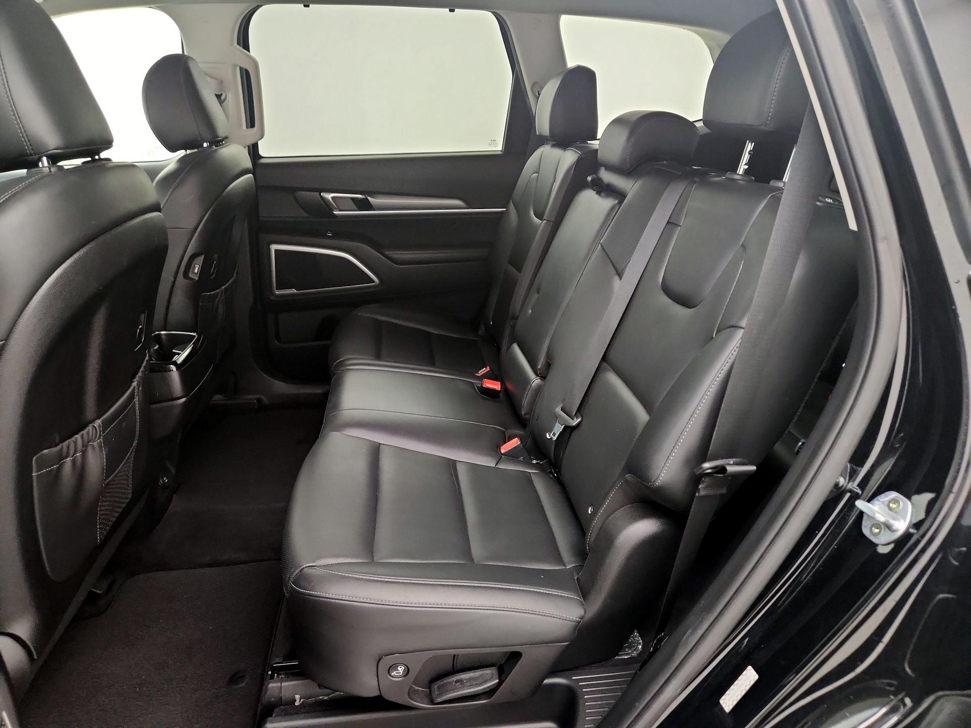 Thumbnail: 2021 Kia Telluride - 19