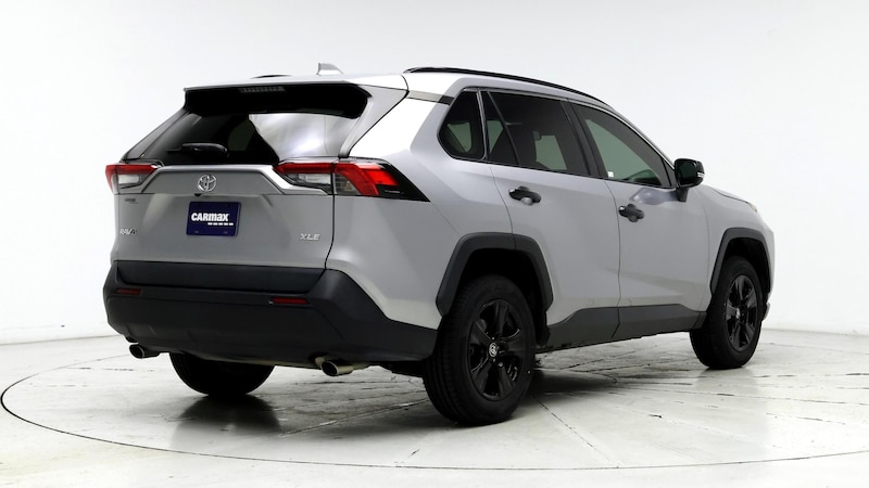 2021 Toyota RAV4 XLE 8