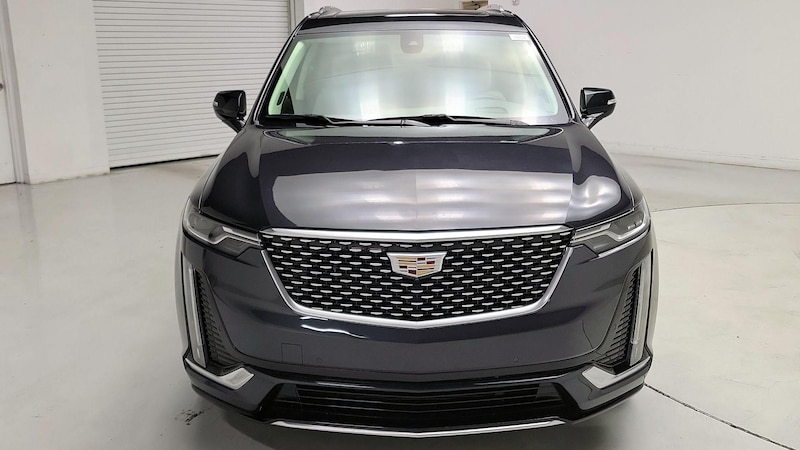 2021 Cadillac XT6 Premium Luxury 2