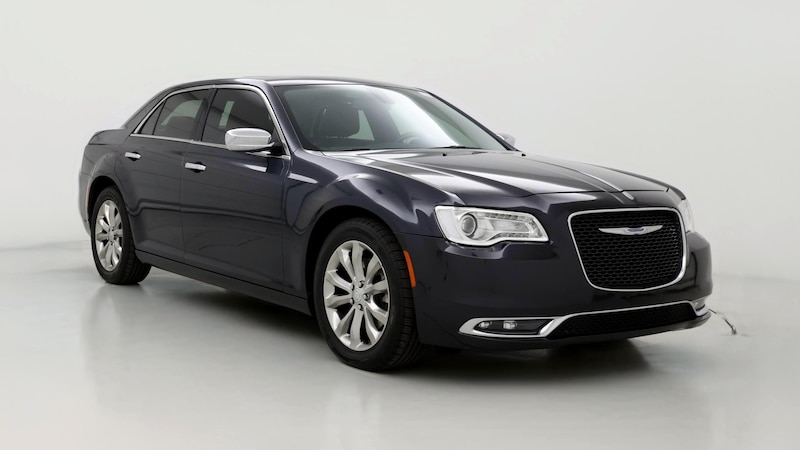 2017 Chrysler 300 C Hero Image