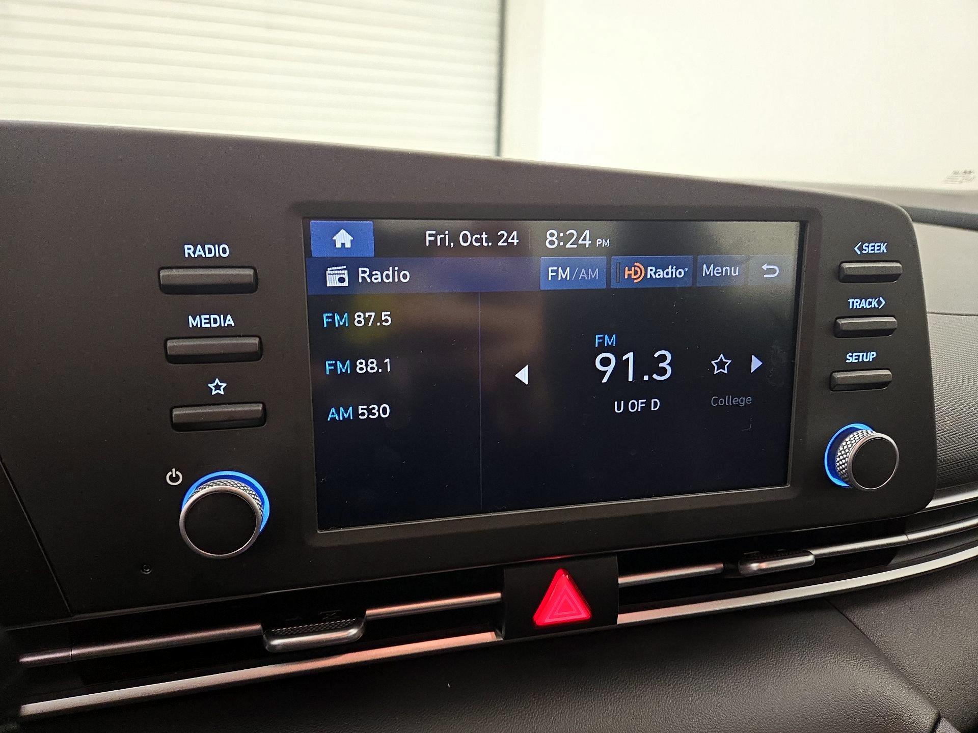 Thumbnail: 2024 Hyundai Elantra - 15