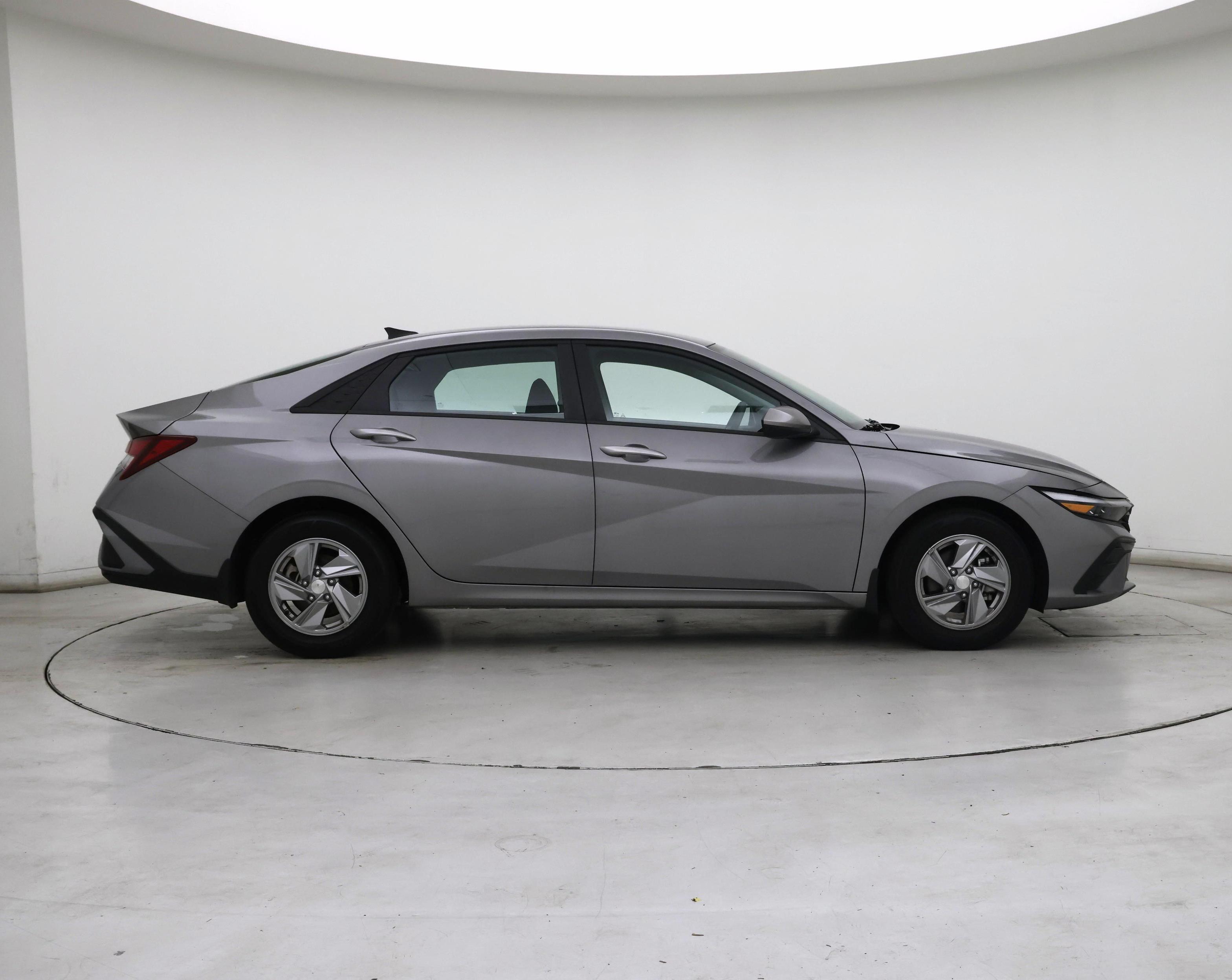 Thumbnail: 2024 Hyundai Elantra - 7