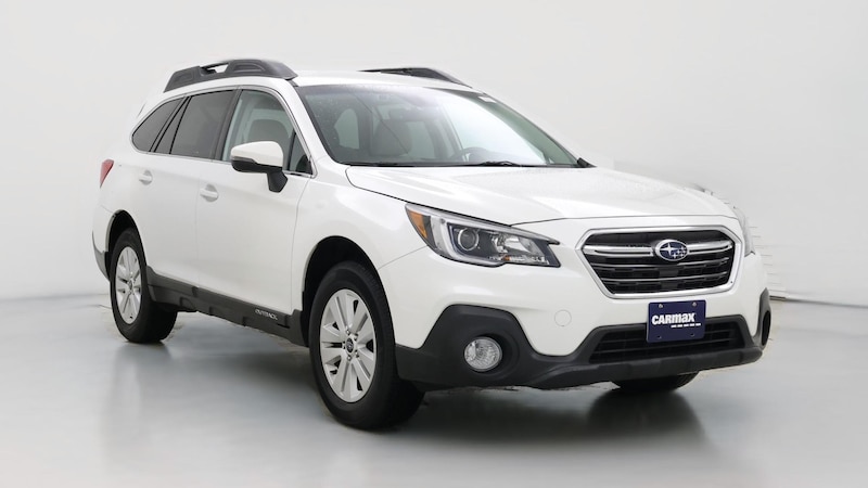 2019 Subaru Outback Premium Hero Image