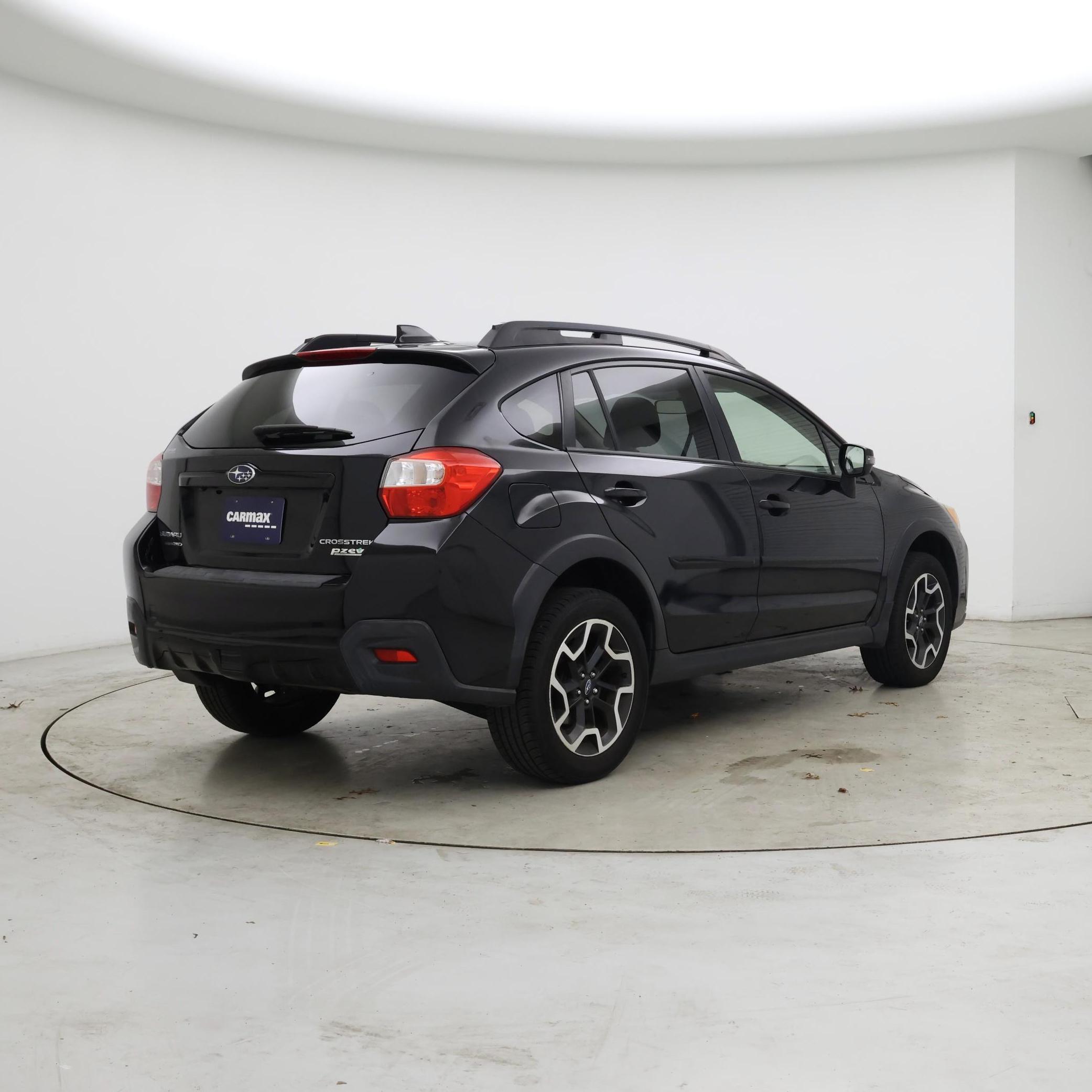 Thumbnail: 2016 Subaru XV Crosstrek - 8