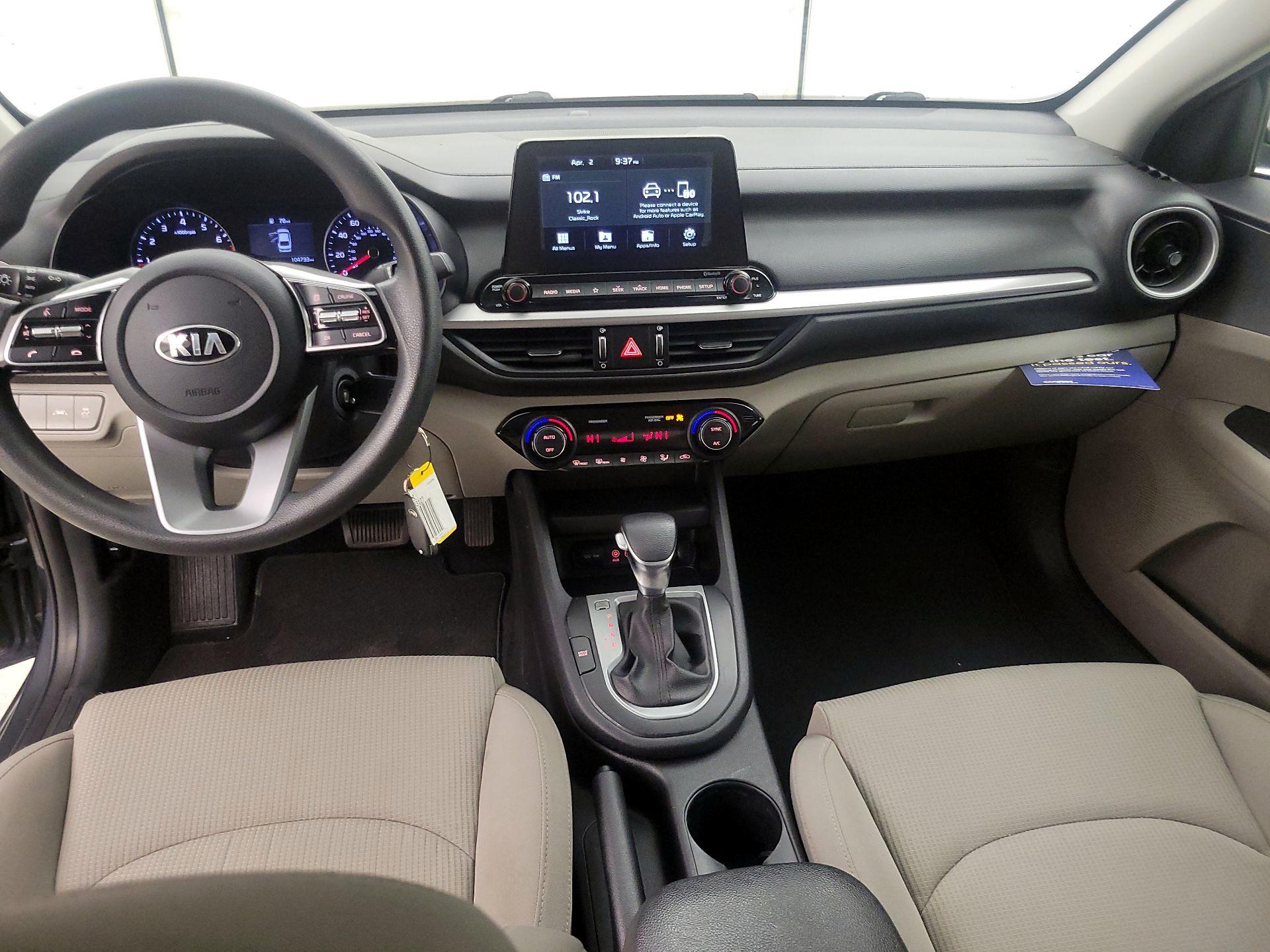Thumbnail: 2019 Kia Forte - 9