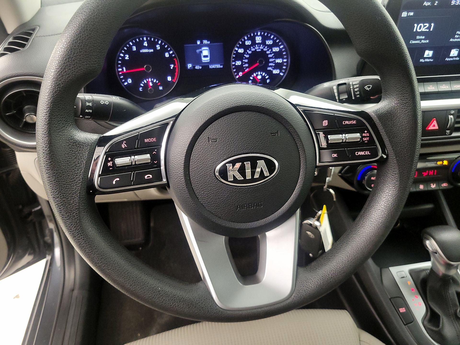 Thumbnail: 2019 Kia Forte - 10