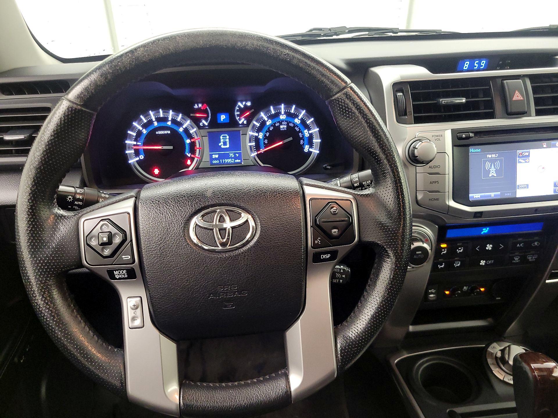 Thumbnail: 2014 Toyota 4Runner - 10
