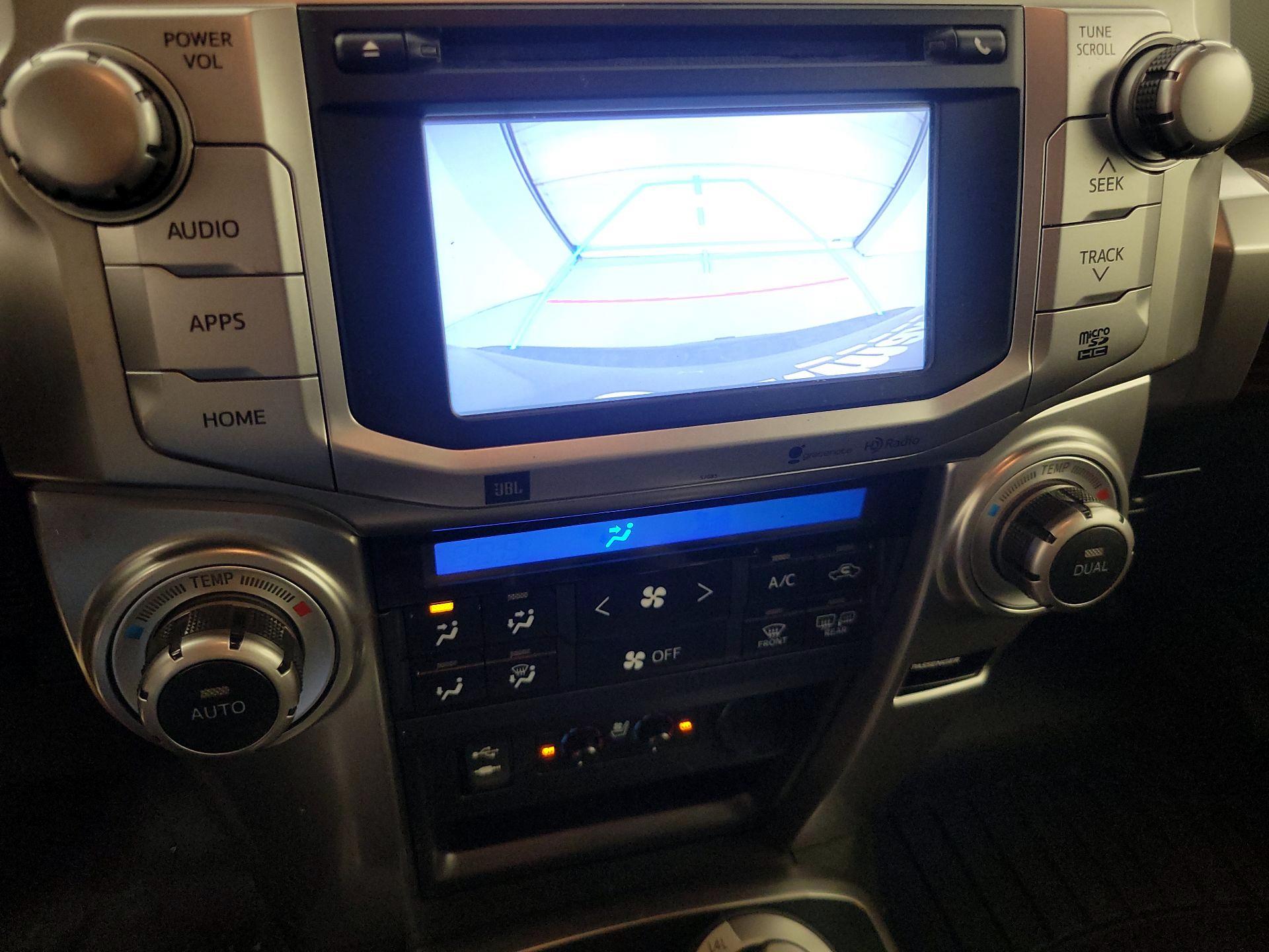 Thumbnail: 2014 Toyota 4Runner - 15