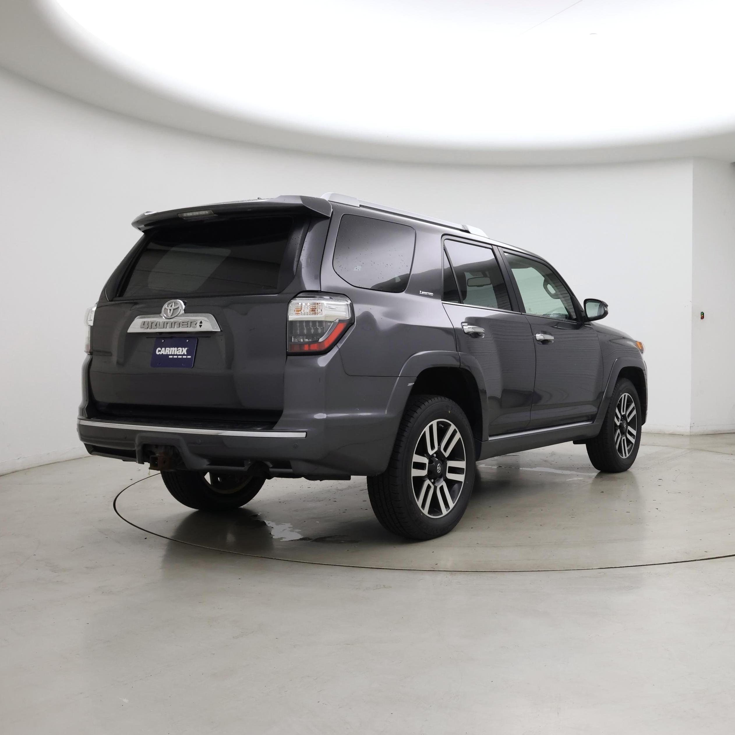 Thumbnail: 2014 Toyota 4Runner - 8
