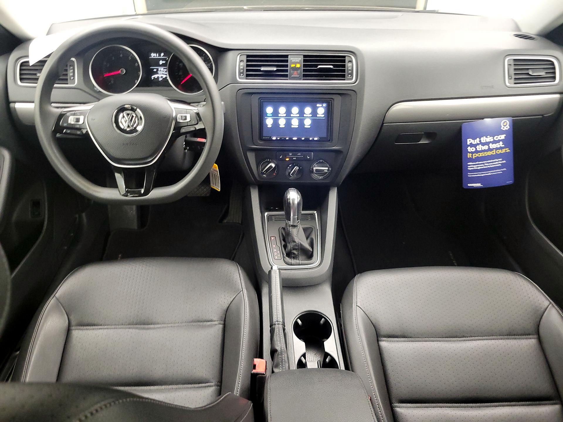 Thumbnail: 2018 Volkswagen Jetta - 9