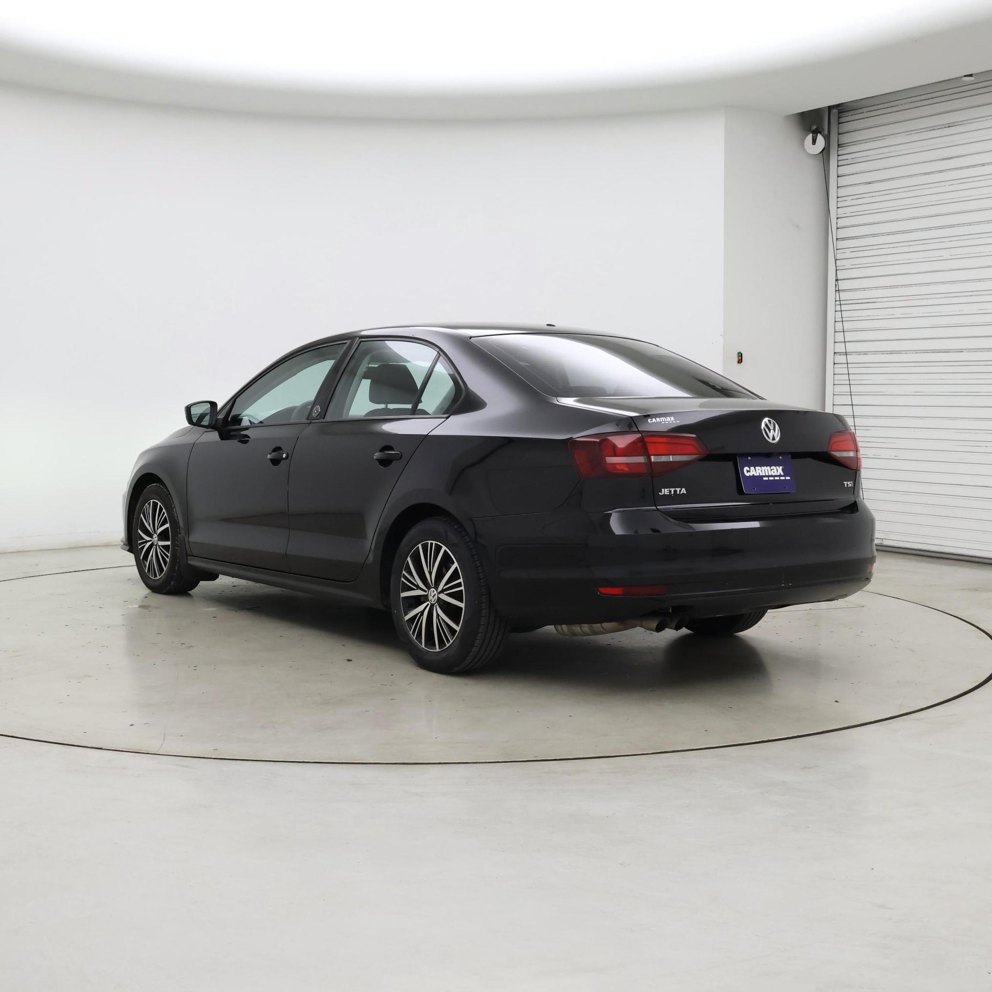 Thumbnail: 2018 Volkswagen Jetta - 2