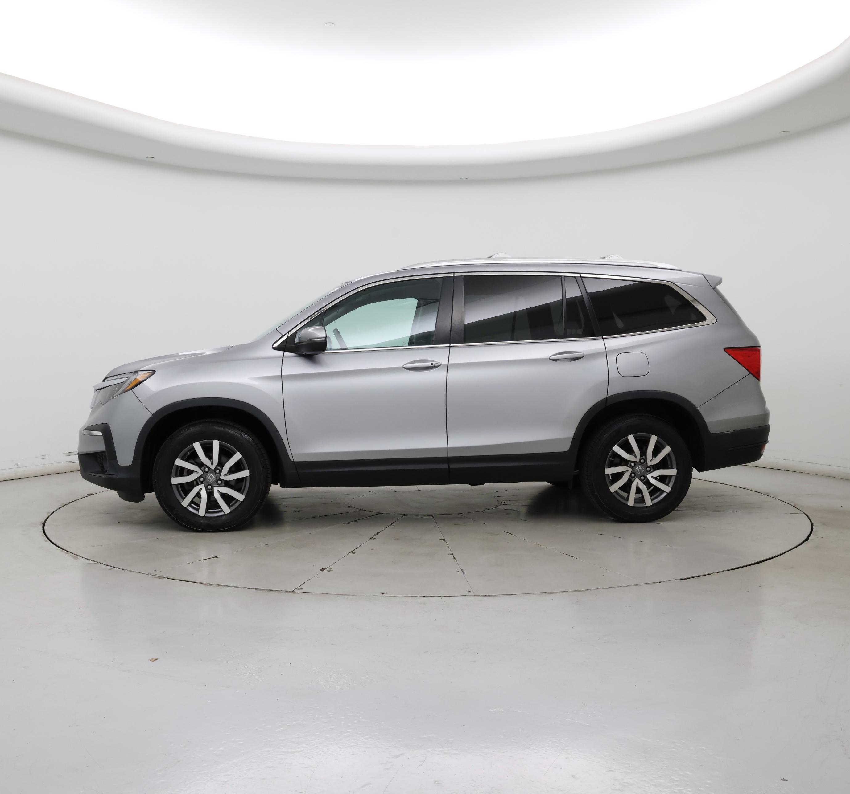 Thumbnail: 2020 Honda Pilot - 3