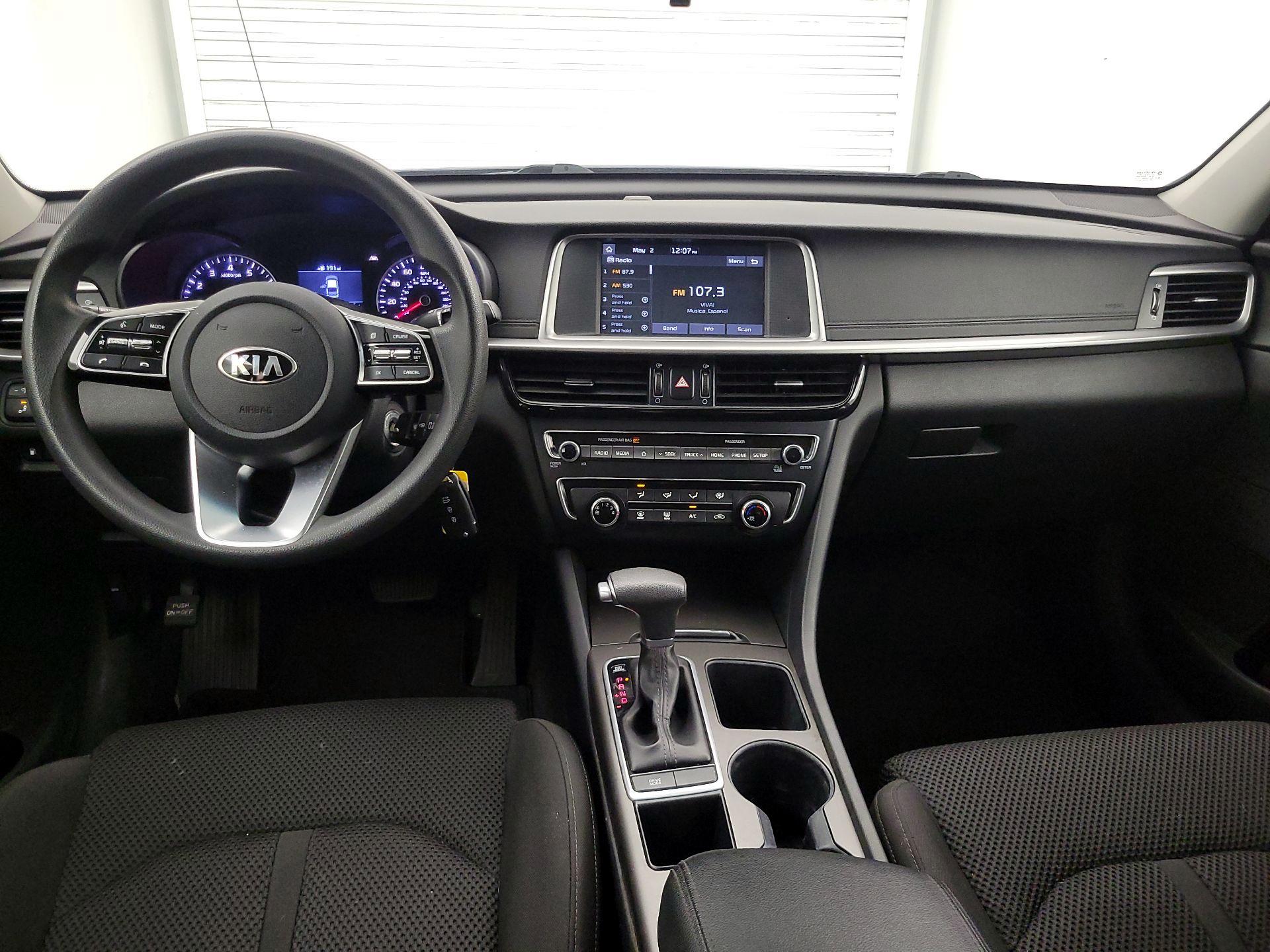 Thumbnail: 2019 Kia Optima - 9