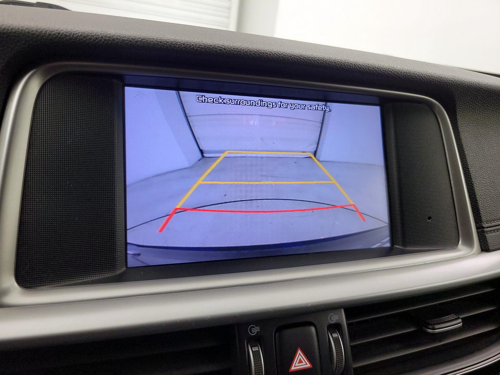 Thumbnail: 2019 Kia Optima - 14