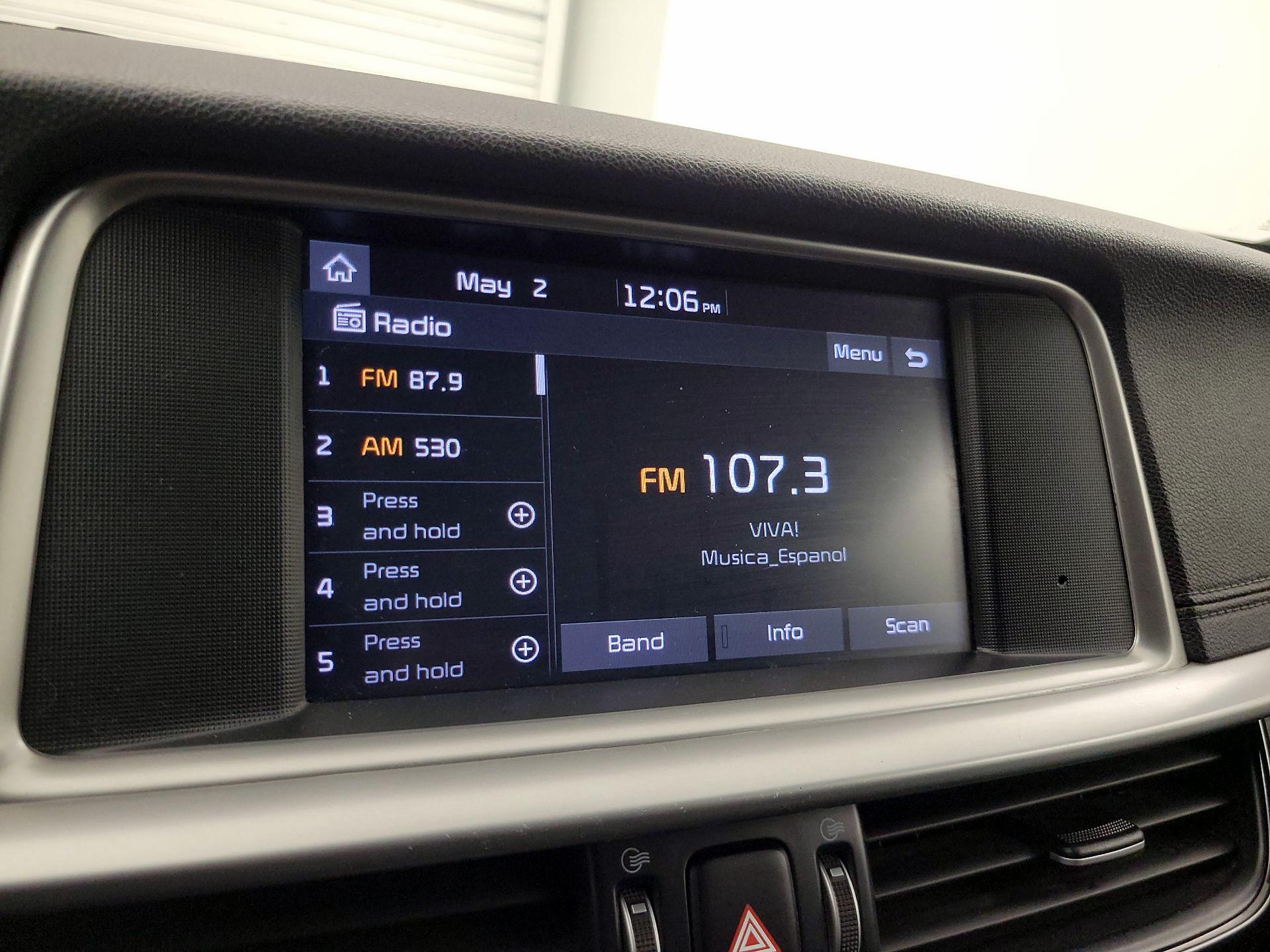 Thumbnail: 2019 Kia Optima - 15