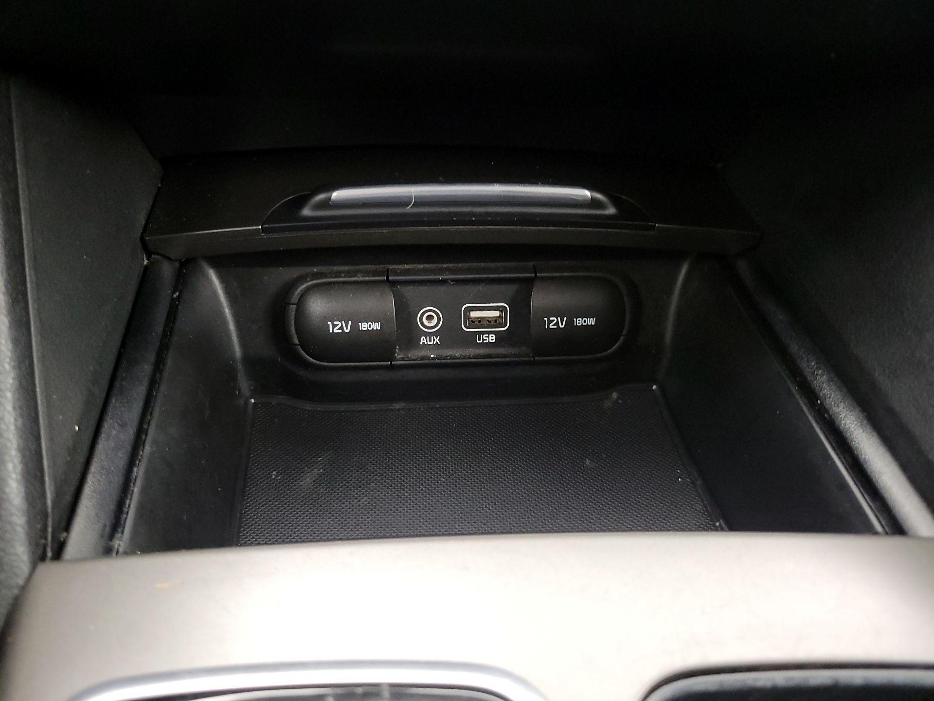 Thumbnail: 2019 Kia Optima - 18