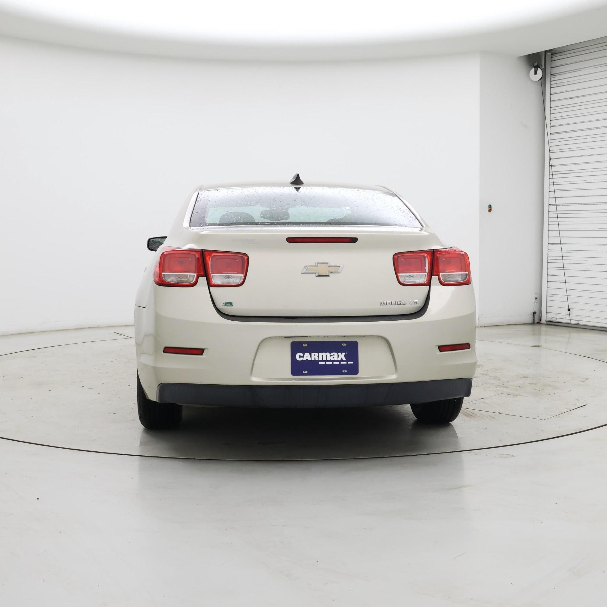 Thumbnail: 2015 Chevrolet Malibu - 6