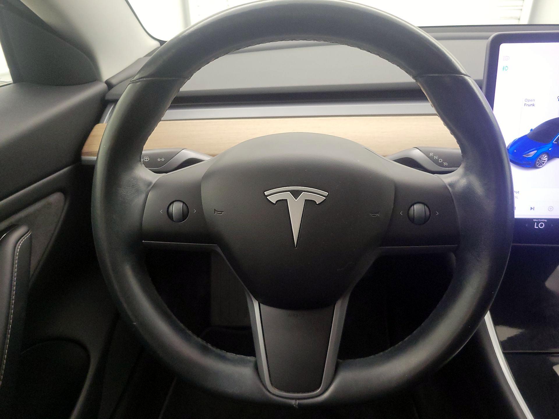 Thumbnail: 2018 Tesla Model 3 - 10