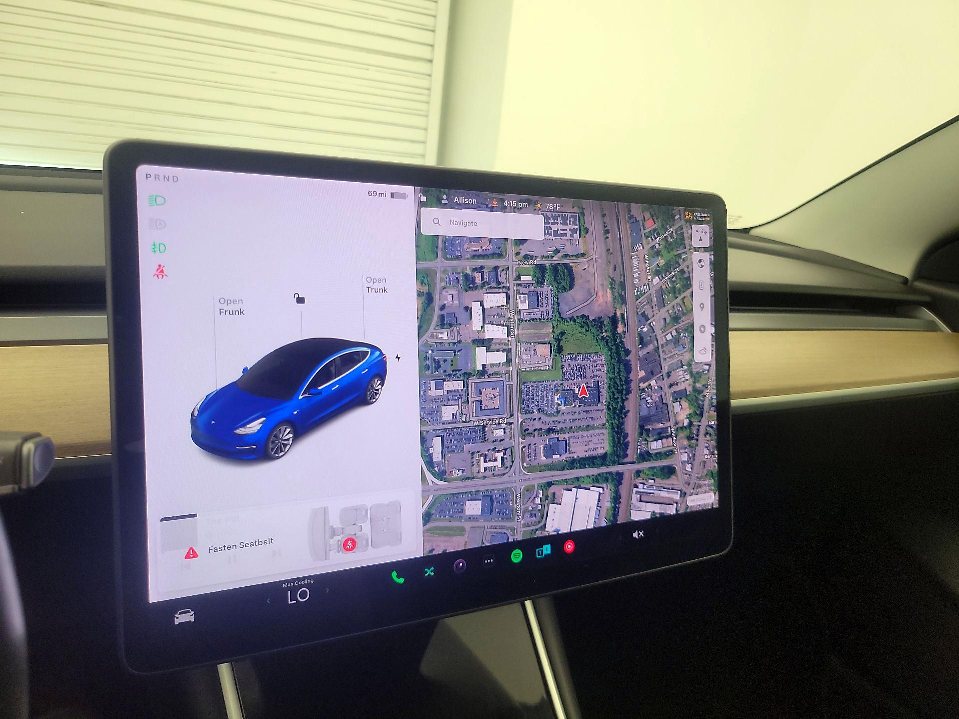 Thumbnail: 2018 Tesla Model 3 - 13