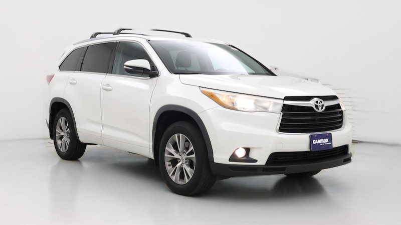 2015 Toyota Highlander XLE Hero Image