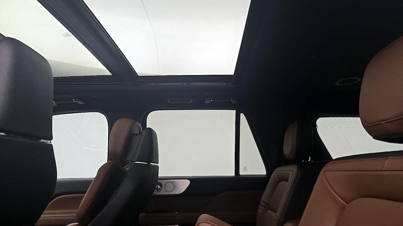 2023 Lincoln Navigator L Reserve 26