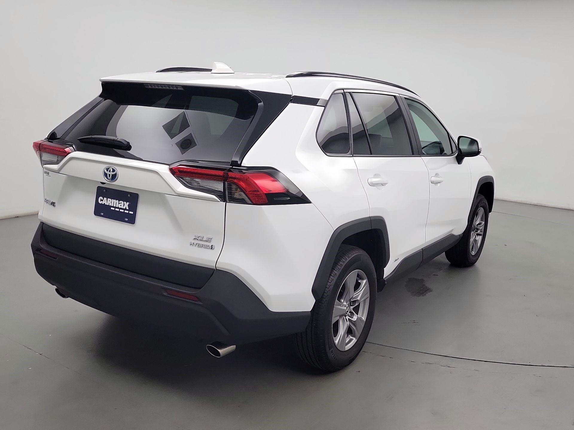 Thumbnail: 2024 Toyota RAV4 - 5