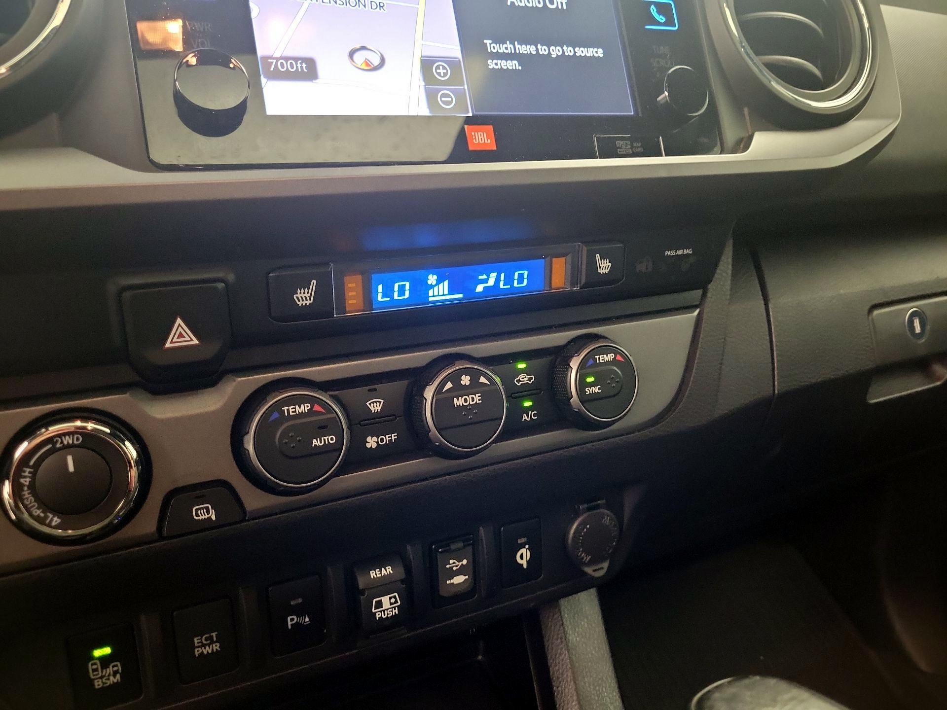 Thumbnail: 2019 Toyota Tacoma - 17