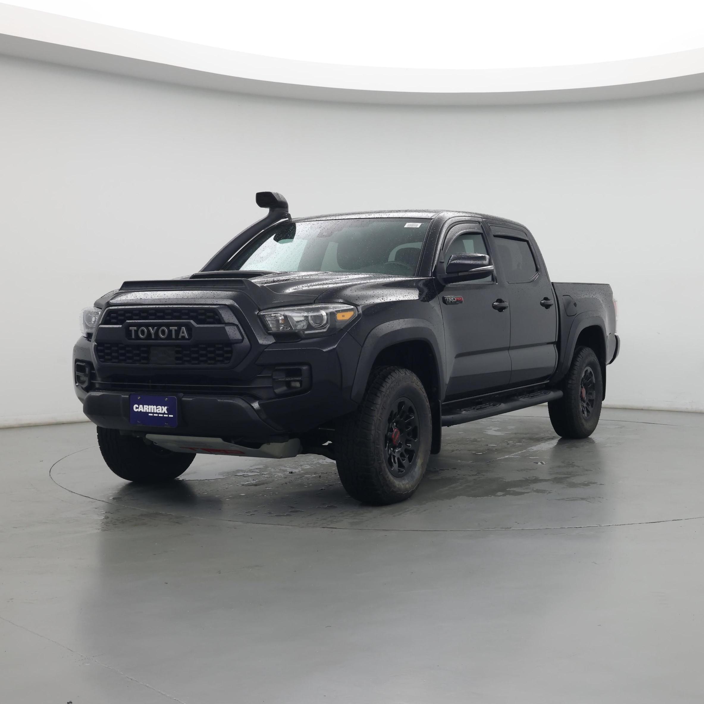 Thumbnail: 2019 Toyota Tacoma - 4