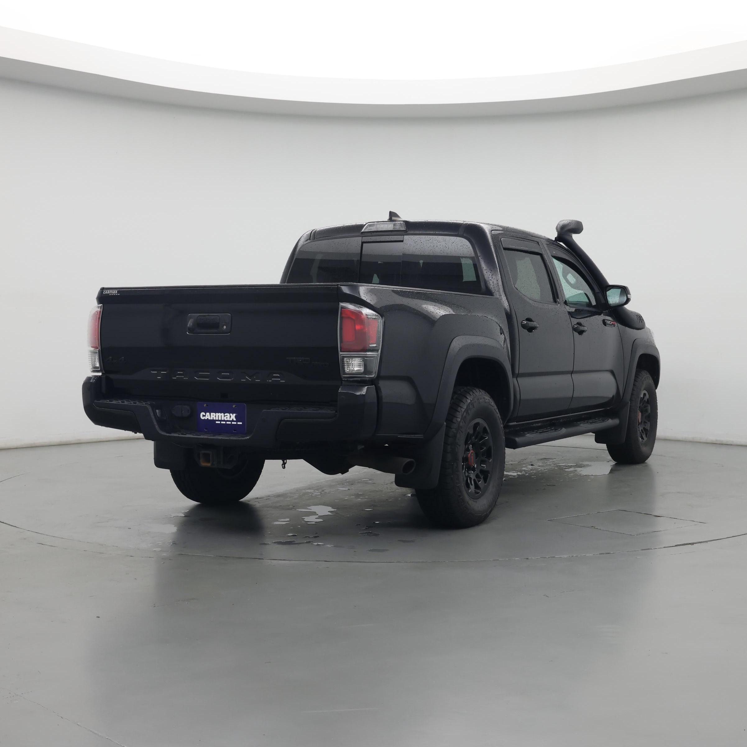 Thumbnail: 2019 Toyota Tacoma - 8
