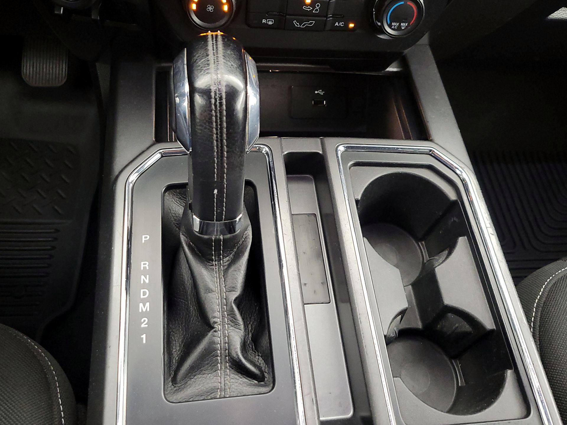 Thumbnail: 2016 Ford F-150 - 17