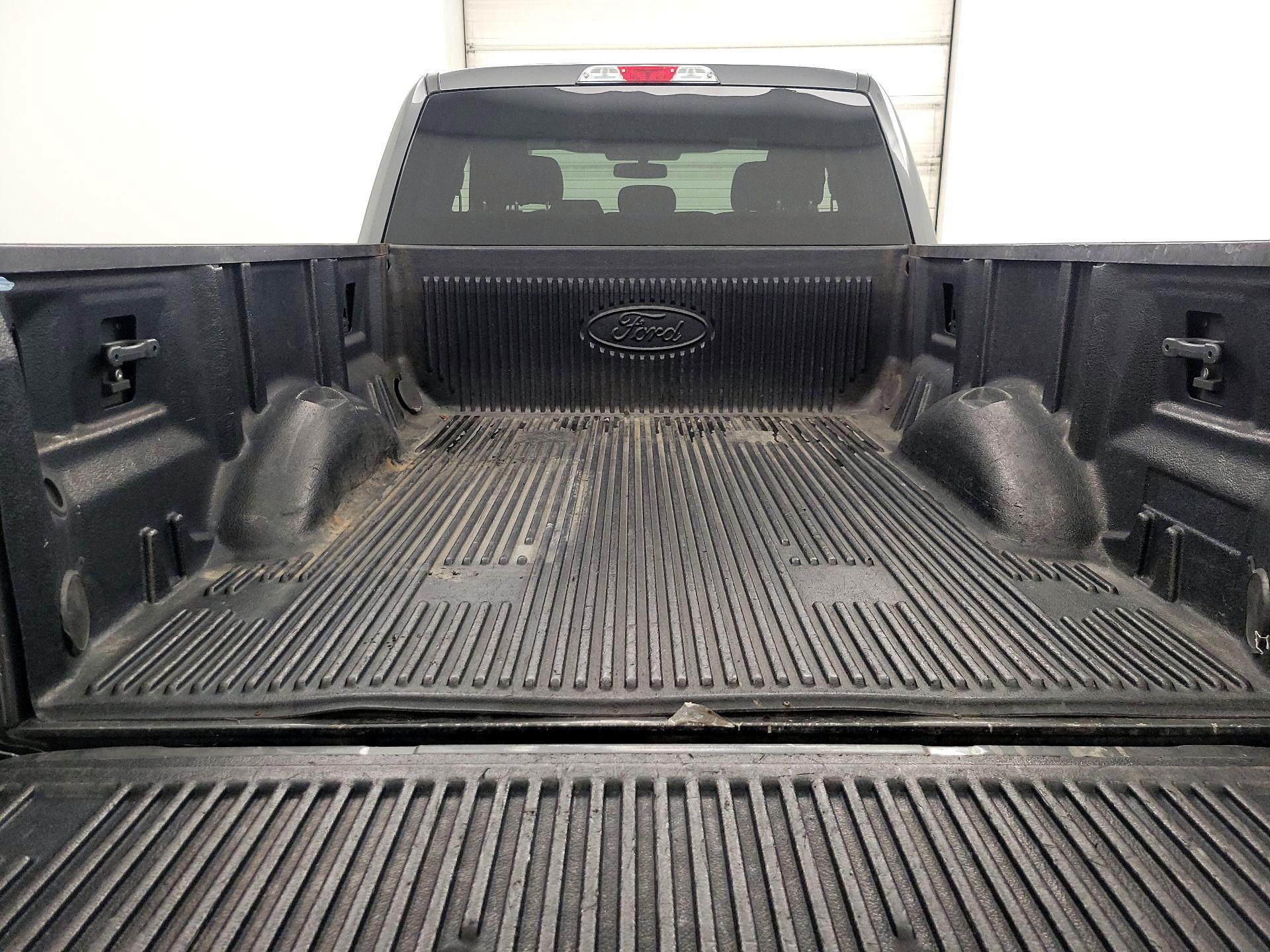 Thumbnail: 2016 Ford F-150 - 20