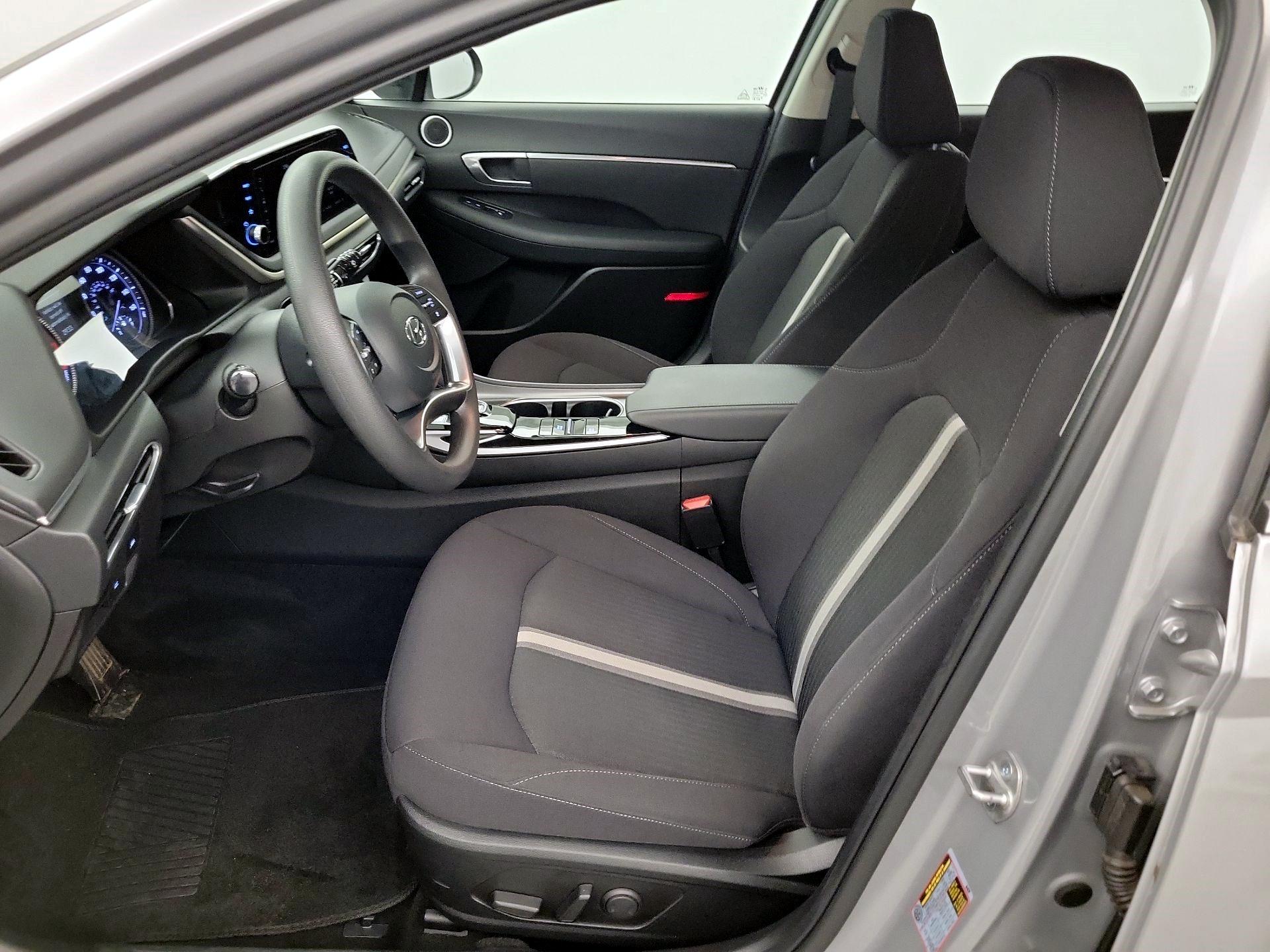 Thumbnail: 2023 Hyundai Sonata - 9