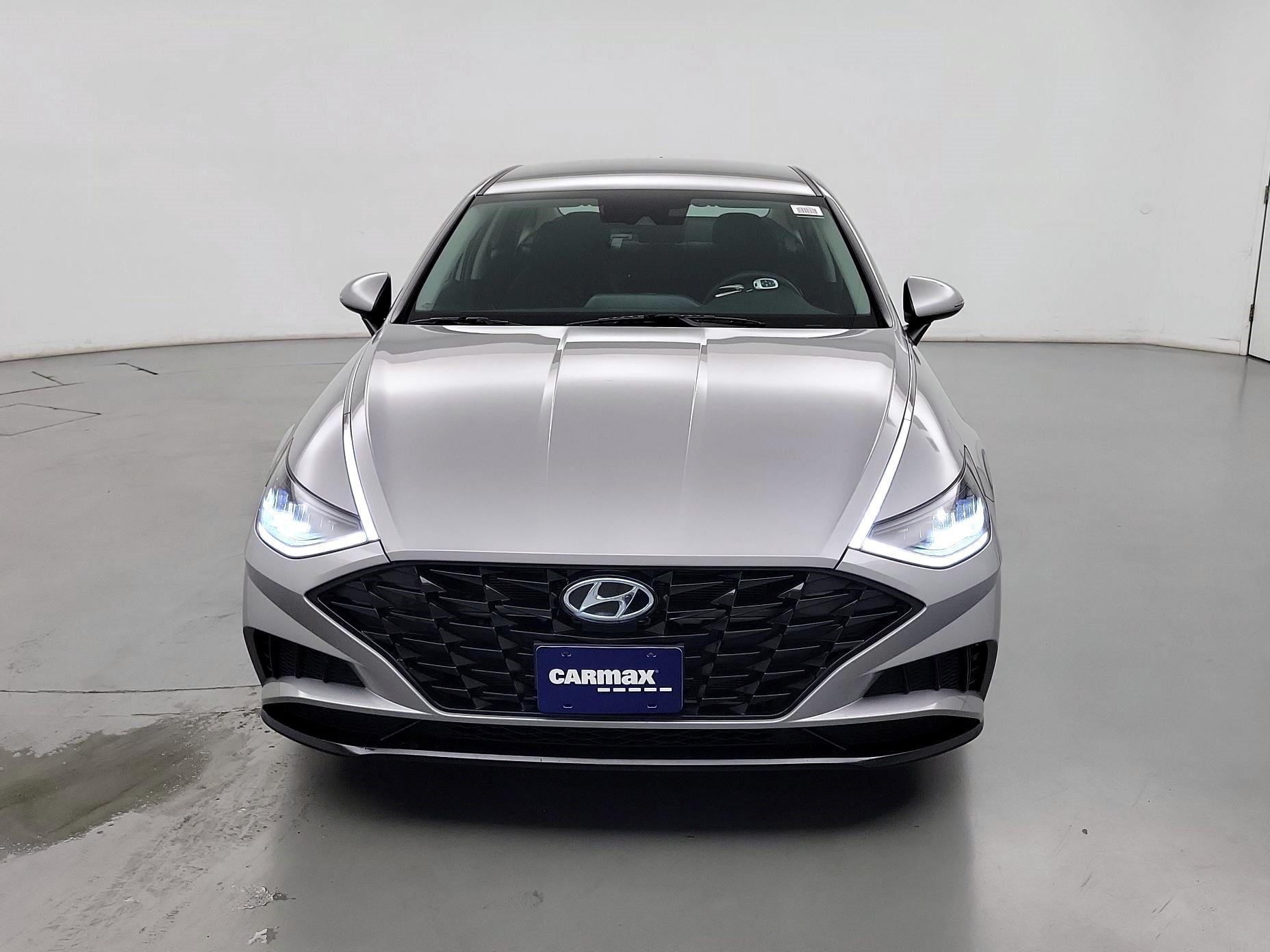 Thumbnail: 2023 Hyundai Sonata - 2