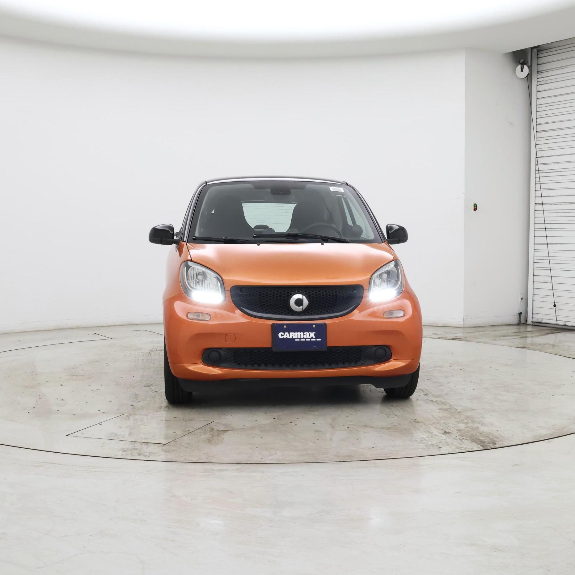 Thumbnail: 2016 smart fortwo - 5