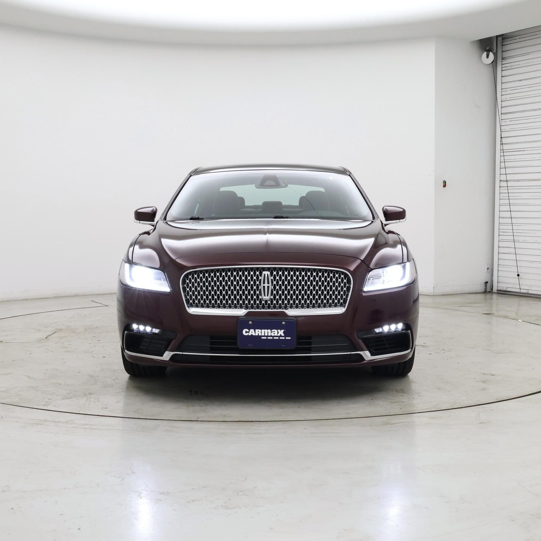Thumbnail: 2017 Lincoln Continental - 5