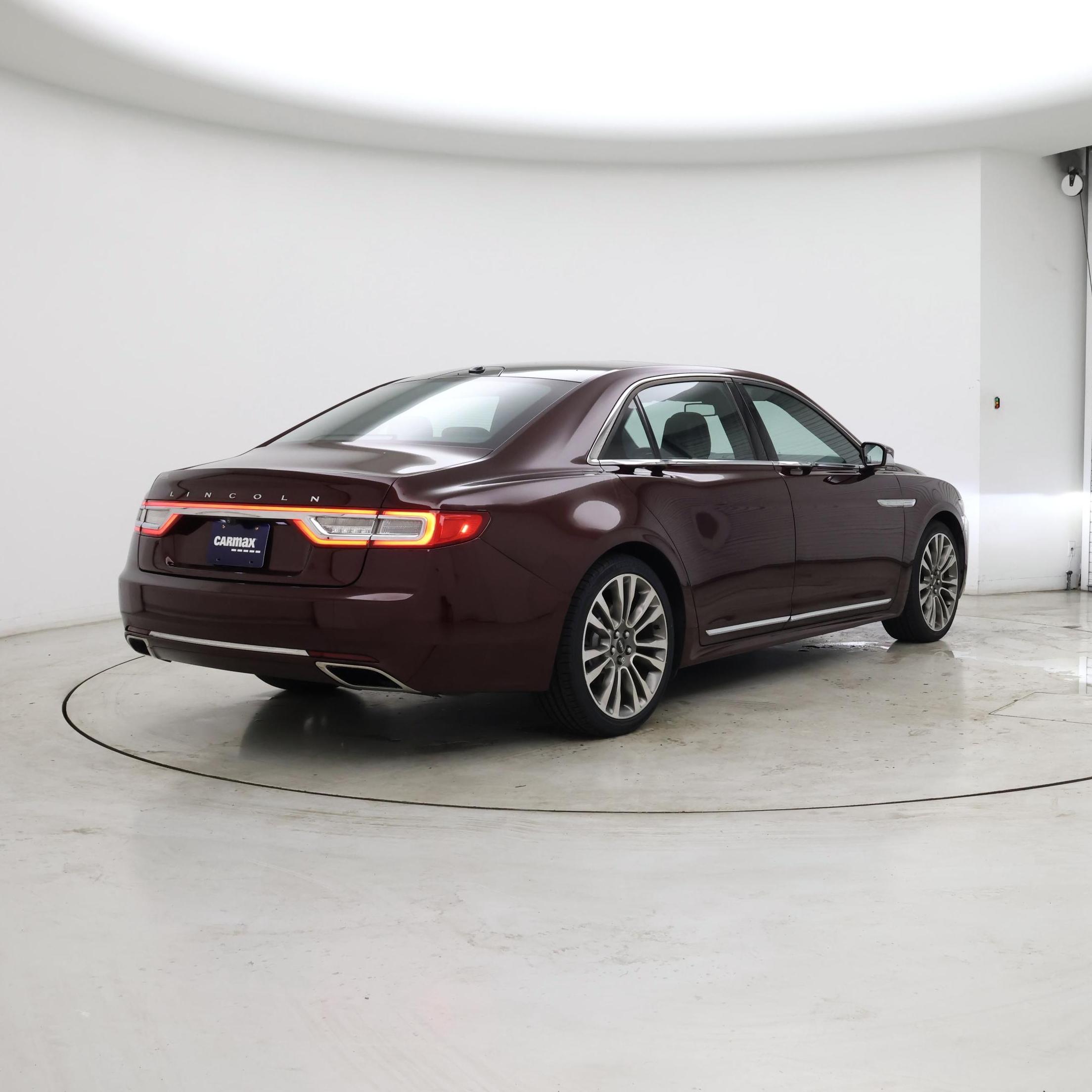 Thumbnail: 2017 Lincoln Continental - 8