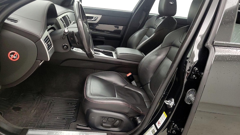 2015 Jaguar XF Portfolio 9