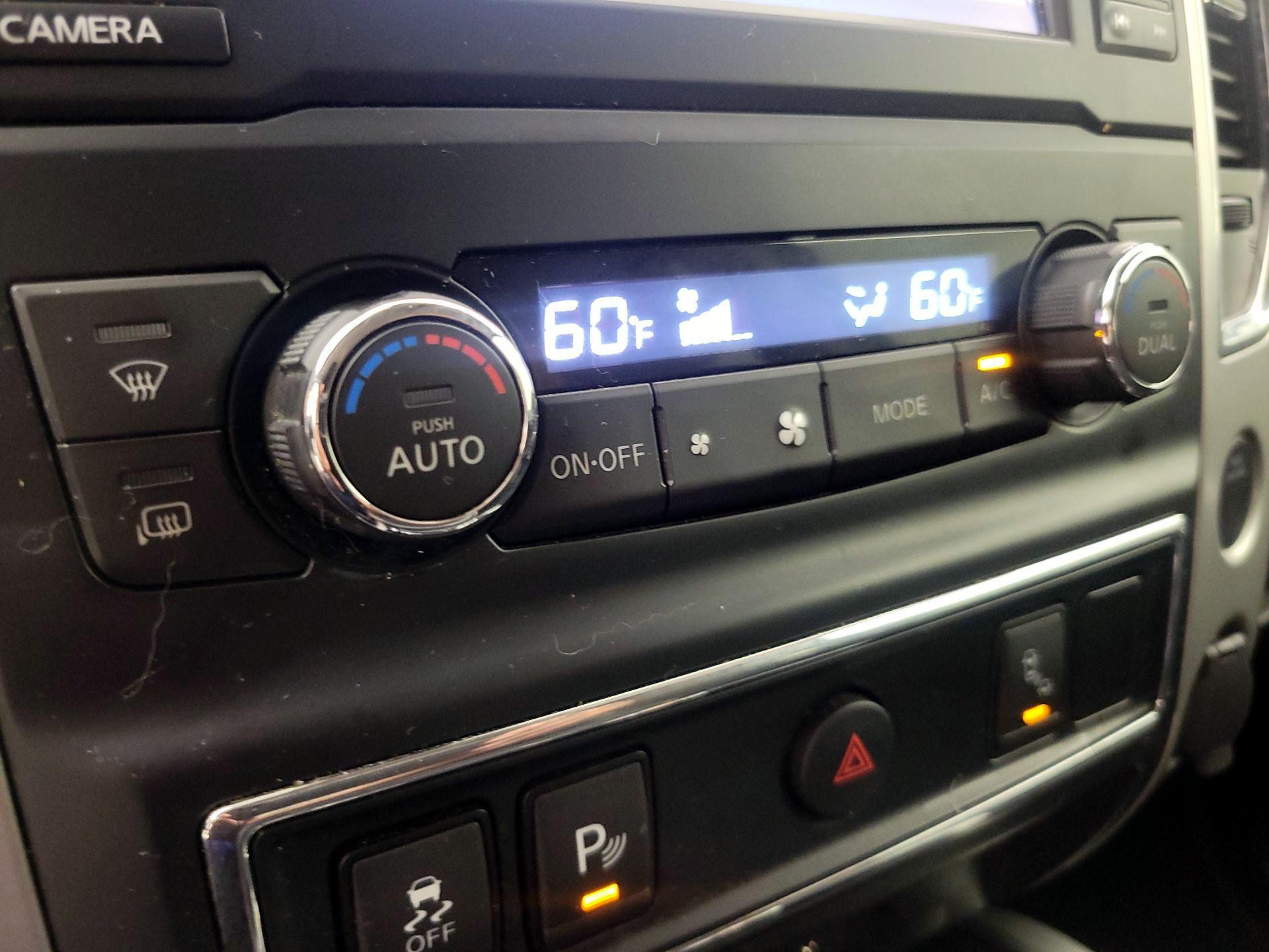 Thumbnail: 2018 Nissan Titan - 17
